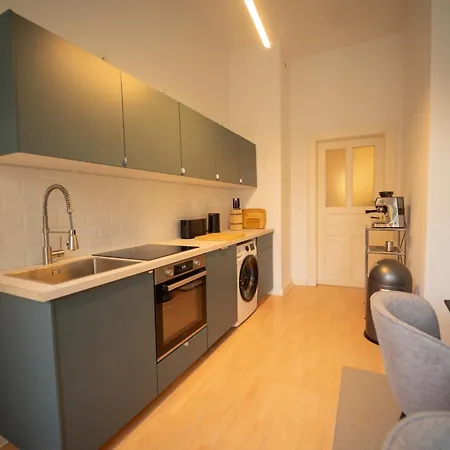 Charles & Kaetchen Design Zentrum