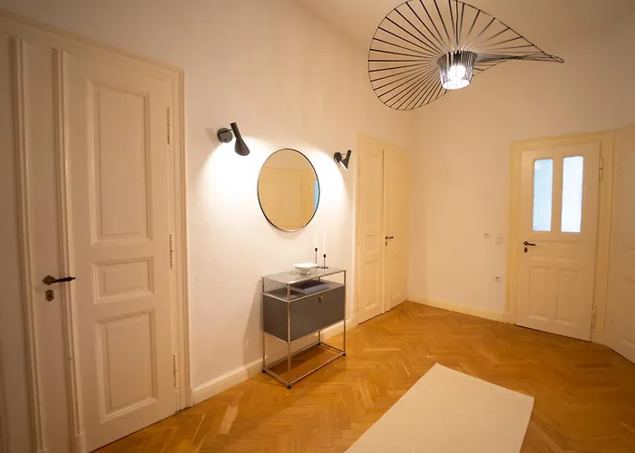 Charles & Kaetchen Design Zentrum *